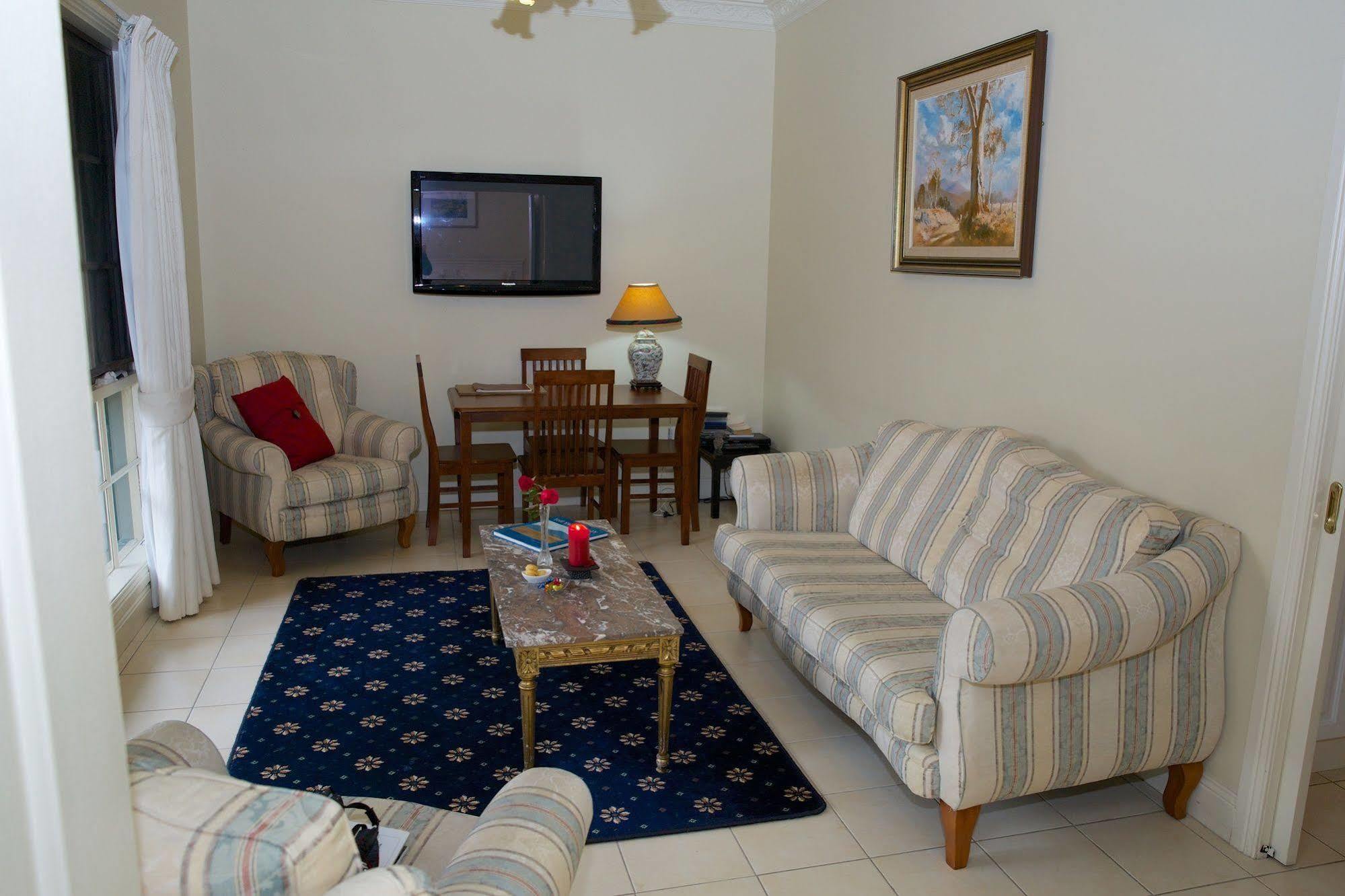 Holly Lane Mews Motel Yarra Glen Ngoại thất bức ảnh