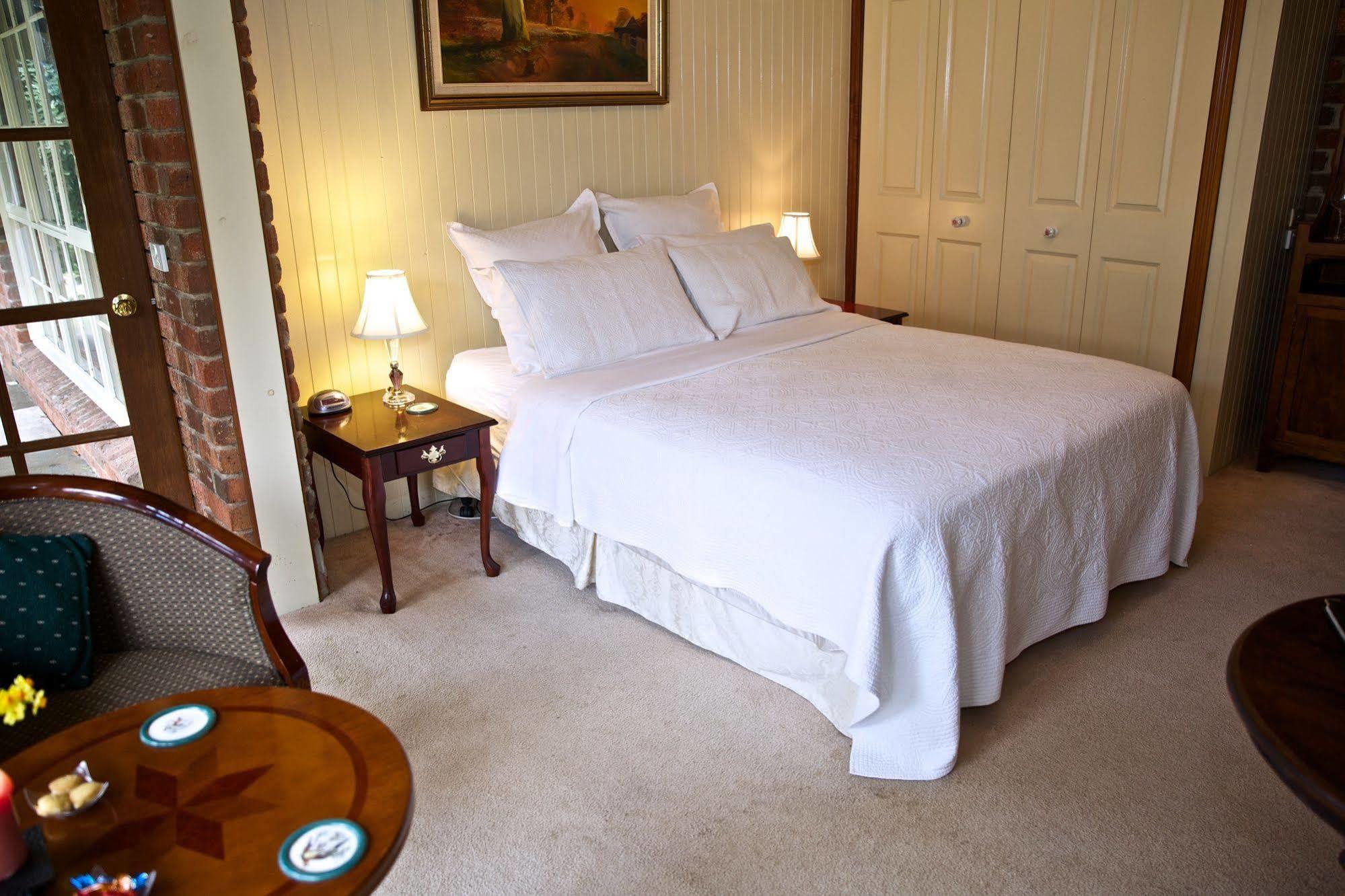 Holly Lane Mews Motel Yarra Glen Ngoại thất bức ảnh
