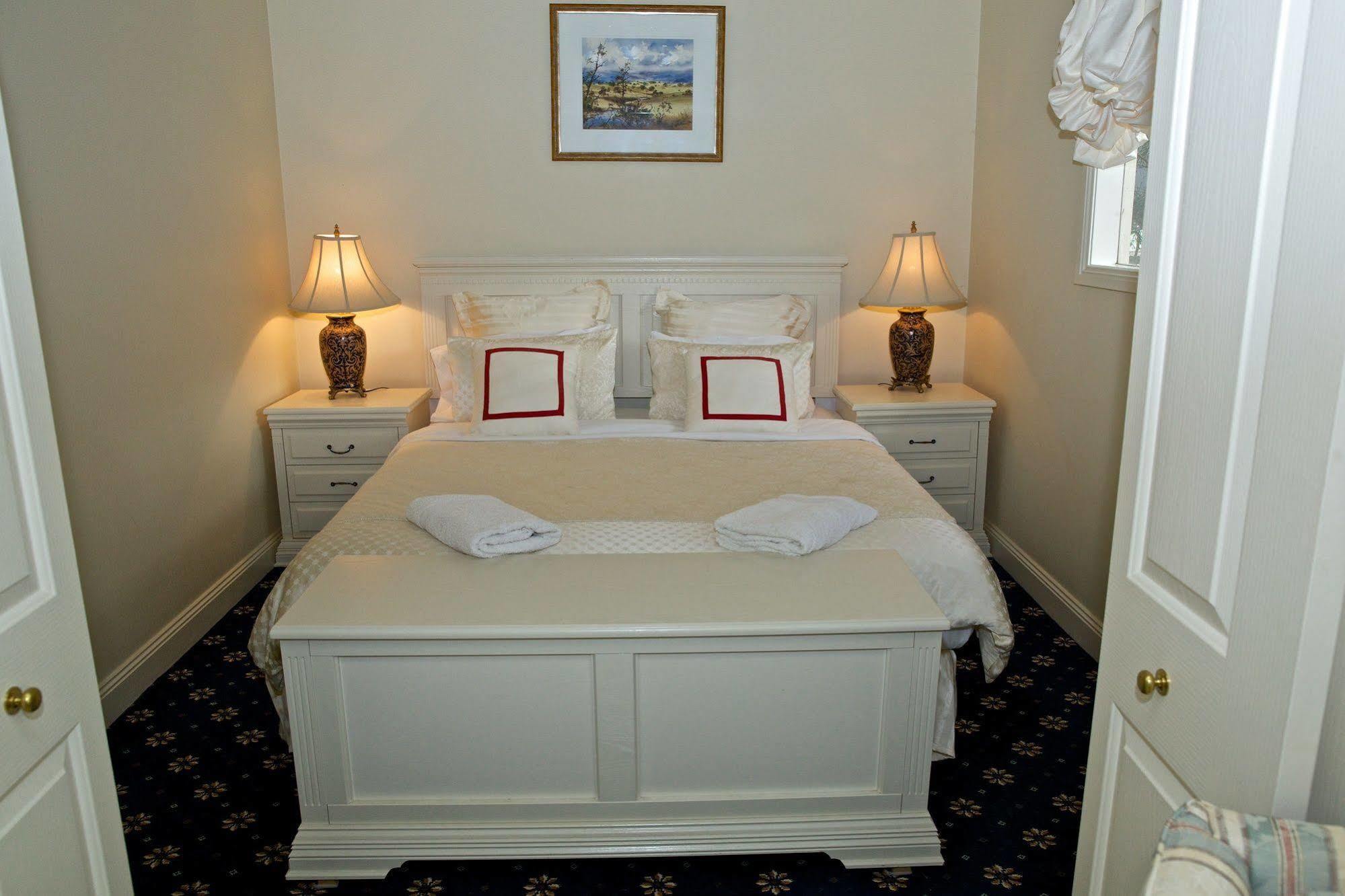 Holly Lane Mews Motel Yarra Glen Ngoại thất bức ảnh